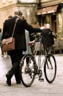 Antatt: Walking the bike