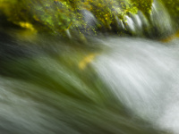 Fargede foss