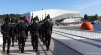 Parade over broa
